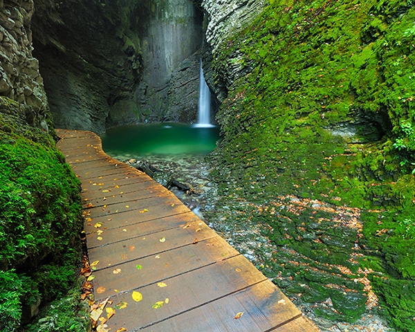 Emerald river tour Slovenia, trip to Soca river