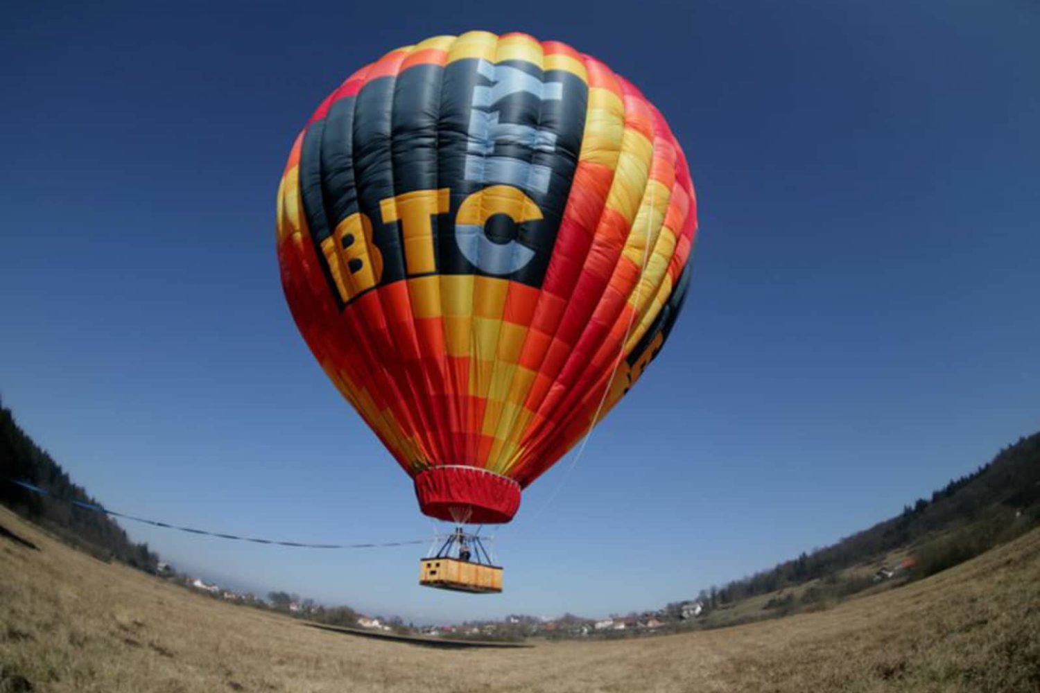 Balloon flight above triglav national park